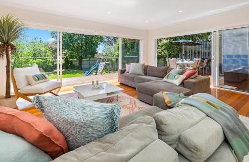 McCrae House | Kasih