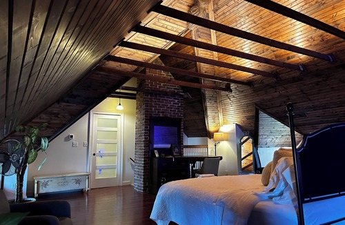 Paola House | Kaskaskia Place