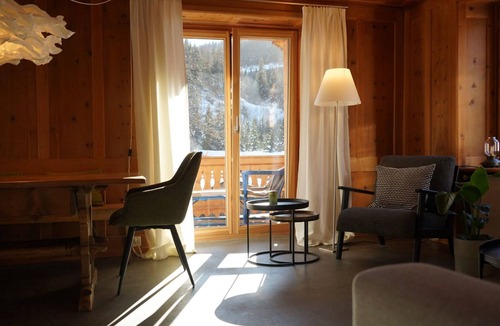 Klosters-Serneus Apartment | Kasperhuus Klosters by Interhome