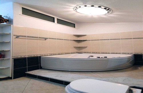 Kastel Stafilic Apartment | Kastel Stafilic Comfortable Apartments - Three Bedroom Apartment with Terrace
