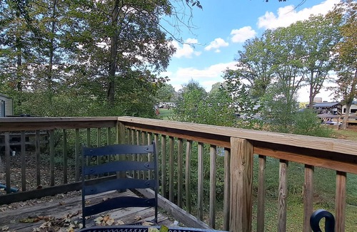 Murphysboro Cabin | Kat's Get Away by the Lake