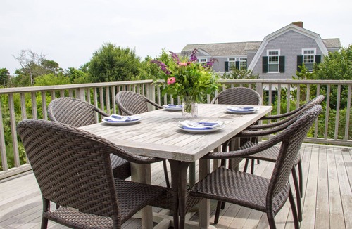 Katama House | Katama - 4BR - 5 min walk to South Beach