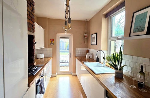 Splott House | Kate's Place by Switchback Stays