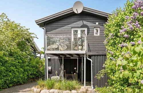 Middelfart House | "Käthe" - 5m from the sea by Interhome