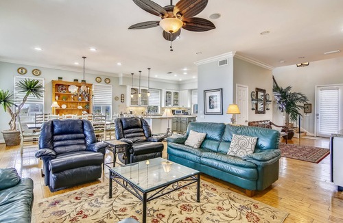 Beachside Village House | Kathie's Beachfront Kottage | Beachfront Home!