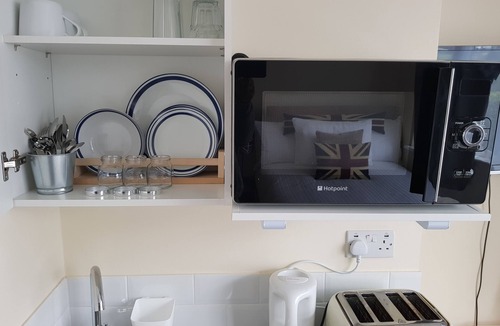 Enfield Hotel | Kathleen House Plus