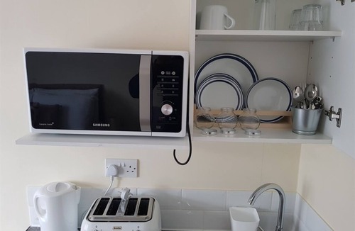 Enfield Hotel | Kathleen House Plus