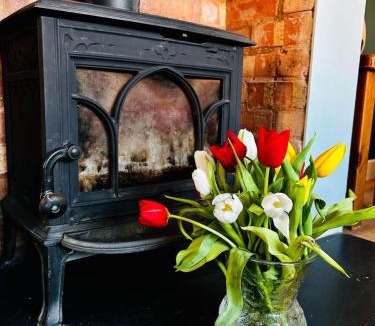 Alcester House | Kathleen's Cottage