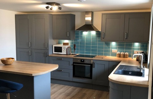 Harris Cottage | KATIE'S COTTAGE, pet friendly, with open fire in Tarbert