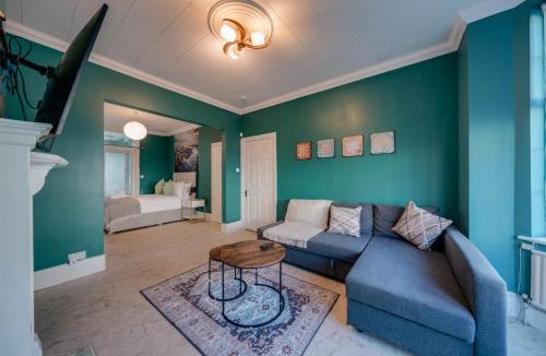 North Greenford Apartment | Katie's Place