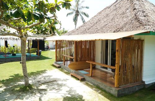 Katiet Ski Chalet | Katiet Beach Resort Mentawai, Lance's Right HTS
