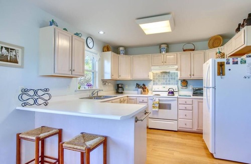 Surf City House | Kato's Kove