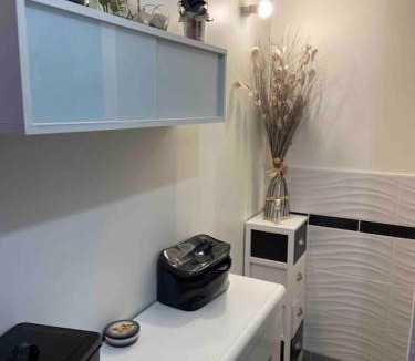 Tournon-sur-Rhone Apartment | Katy