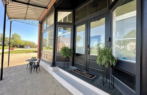 McKittrick Apartment | Katy Suite - Chic 2BR Stay on Katy Trail in Historic Mercantile near Hermann