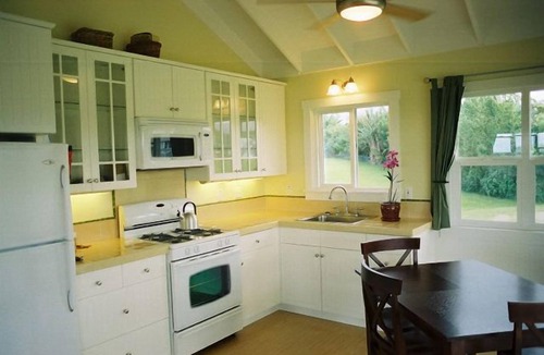 Kilauea Cottage | KAUAI'S Plantation-style Paradise for 2! Peaceful North Shore Cottage 5-STAR!