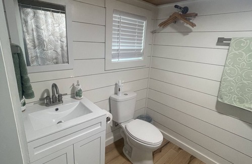 Blanco Cabin | Kauai Tiny Islands Resort