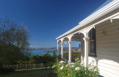 Parua Bay Bed & Breakfast | Kauri Villas
