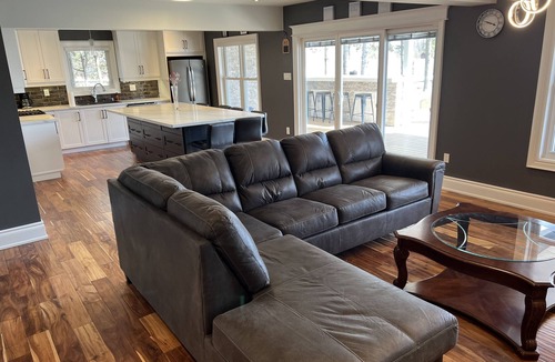 Victoria Road Cottage | Kawartha Lakes Waterfront Cottage With Hot Tub!