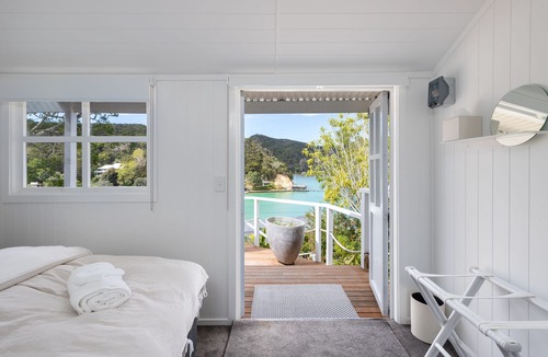 Kawau Island Hotel | Kawau Lodge Boutique Resort