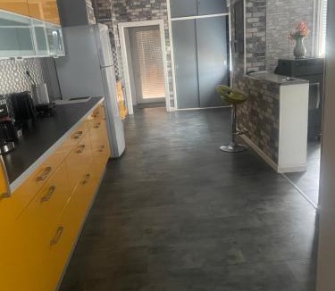 Carling Apartment | Kaya