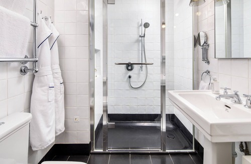 King's Cross Hotel | Kaya Great Northern Hotel