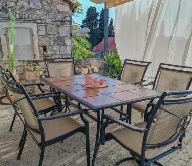 Nerezise Apartment | Kaya house