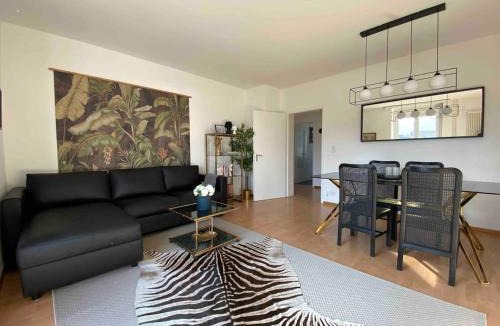 Werd Apartment | KAYA Zurich Apartment 4B - Downtown 2BR Deluxe Apt