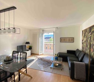 Werd Apartment | KAYA Zurich Apartment 4B - Downtown 2BR Deluxe Apt