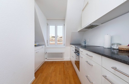 Werd Apartment | KAYA Zurich Elisabethenstrasse
