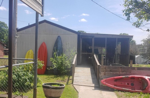 Checotah Cabin | Kayak Cabin at Lake Eufaula