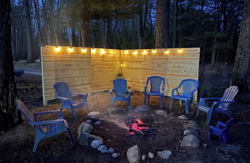 Long Lake Cabin | Kayak & Fire Pit! Sleeps 9!