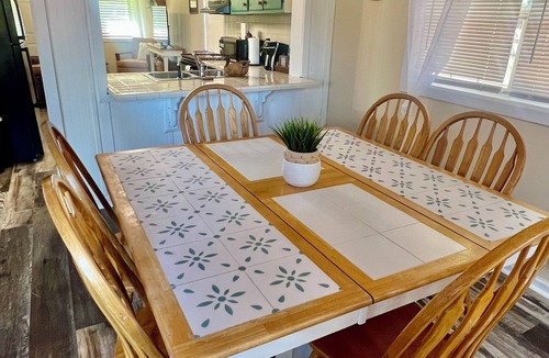 Jackson Cottage | Kayak, Grill, Fishing, Firepit