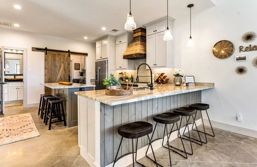 Enchanted Oaks House | Kayak, Paddleboard, Firepit