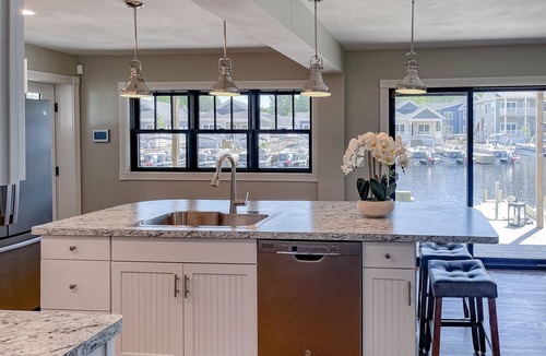 Sylvan Beach House | Kayak Shack: 1st Floor, Waterfront Lake House, Dock Boat & Jet Ski