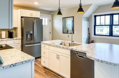 Sylvan Beach House | Kayak Shack: Waterfront Lake House, 2nd Floor, Boat Dock