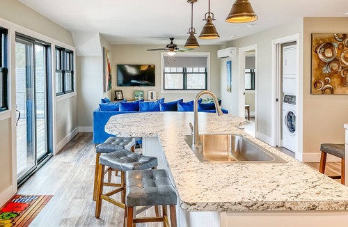 Sylvan Beach House | Kayak Shack: Waterfront Lake House, 2nd Floor, Boat Dock