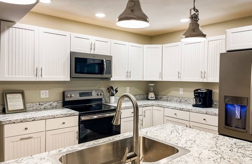 Sylvan Beach House | Kayak Shack: Waterfront Lake House, 2nd Floor, Boat Dock