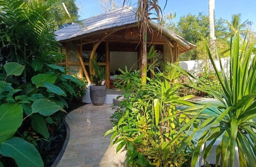 Selong Belanak Villa | Kayuma Villas