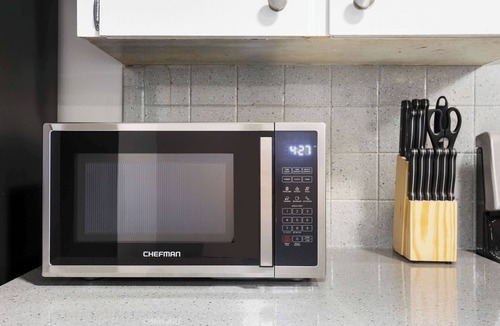 Rosedale Apartment | KC Apartment: Family-Friendly with Free Parking!