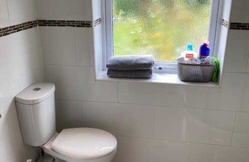 Great Sutton House | KCD Rooms - Ellesmere Port