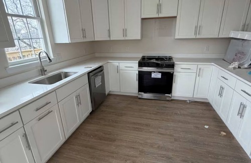 Keansburg House | Keantown Kabana, Entire home in Keansburg, New Jersey