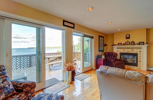 South Hero House | Keeler's Bay Get Away