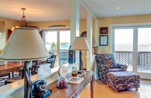 South Hero House | Keeler's Bay Get Away