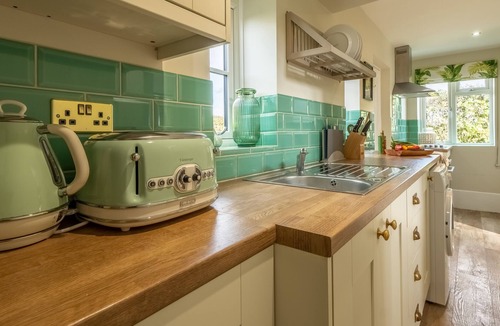 Deepdale Cottage | Keepers Cottage (D), Docking, Norfolk