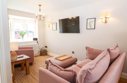 Newton on Derwent House | Keepers Cottage