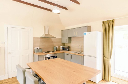 Blairgowrie Cottage | Keepers Cottage - UK30246