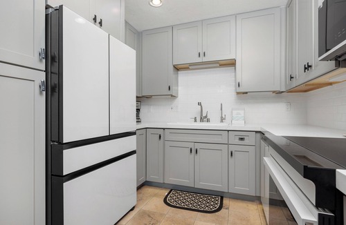 Solana Beach House | Keepin' It Real - Racetrack Location with A/C