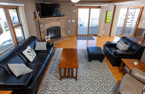 Shawano Cabin | Keepin it Reel on Shawano Lake!