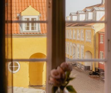 Aeroskobing Bed & Breakfast | KEFS Guesthouse & Café