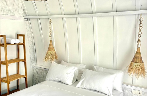 Senggigi Cabin | Kelapa Lodge - Lombok -